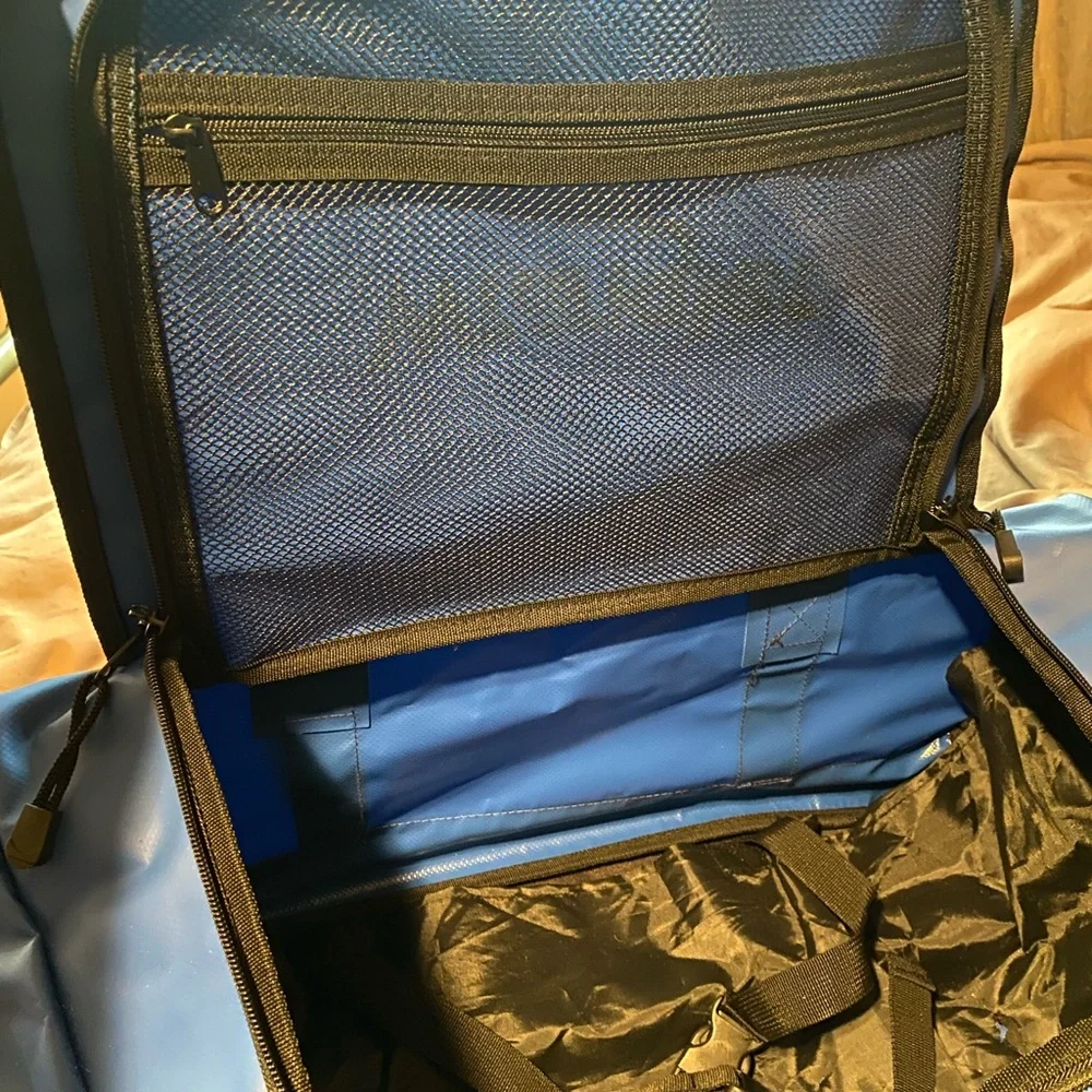 Wrangler bright blue